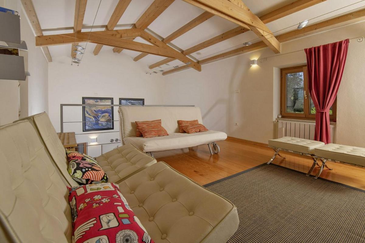 Villa Emili In Medulin - Haus Fuer 4-5 Personen المظهر الخارجي الصورة